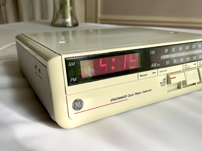 1980 Vintage GE Spacemaker Clock Radio AM/FM W Etsy