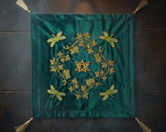 Emerald Velvet Altar Cloth Gold Embroidery Tarot Cloth 70 cm Ritual Table Cover