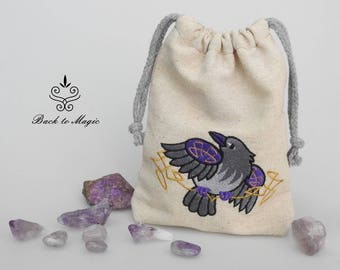 Embroidered Rune/Tarot bag with a celtic Raven. Runic divination. Crow Raven totem. Celtic style. Spirituality. Pagan. Shamanism. Witchcraft