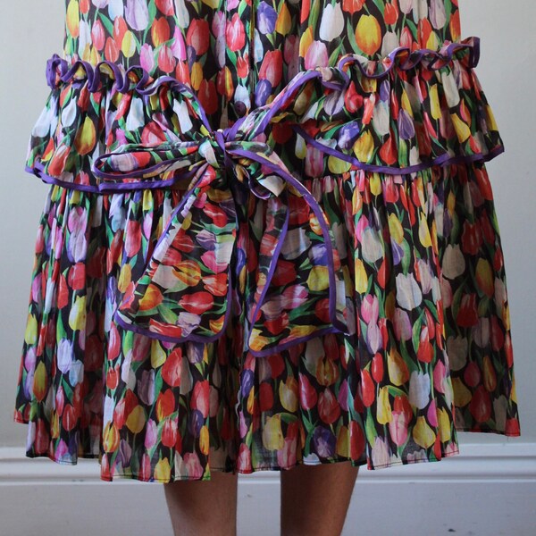 Tulip Skirt with Feature Pockets in Malibu Print