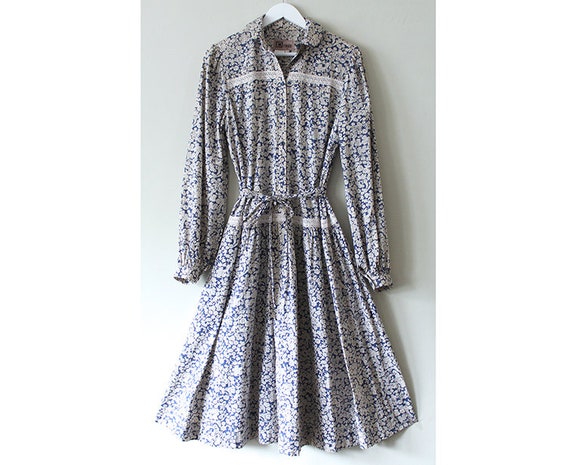 Blue and White Origin Liberty English print cotton