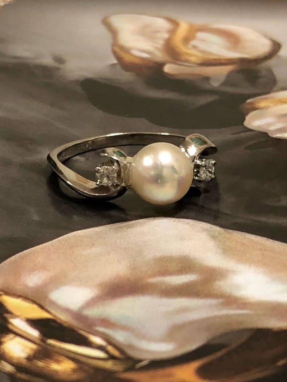 Freshwater Cultured Pearl and Diamond Ring, Pearl… - image 1