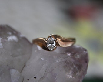 Vintage Marquise Cut Diamond Engagement Ring in 14K Yellow Gold, Diamond Marquise Engagement Ring, Vintage Engagement Rings, Marquise Cut