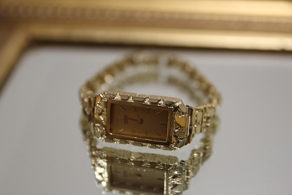 Vintage Ladies Seiko 14K Yellow Gold Nugget Watch Wo Gem