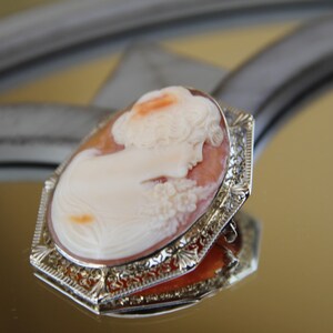 Vintage Ladies 14K Hand Carved Sardonyx Cameo Convertible Brooch Pendant, Cameo Brooch, Vintage Convertible Jewelry, Cameo Jewelry, Cameos