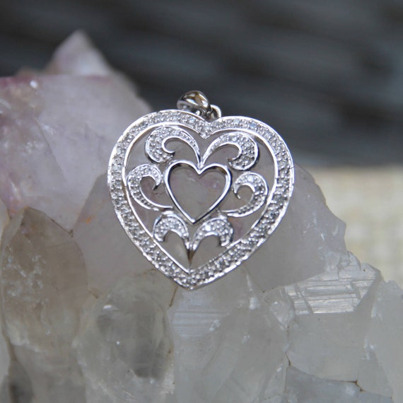 Vintage 14K White Gold Diamond Heart Pendant, Dia… - image 7