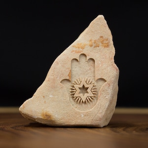 Hamsa hand I Jewish home blessing on Jerusalem stone I Jewish talisman