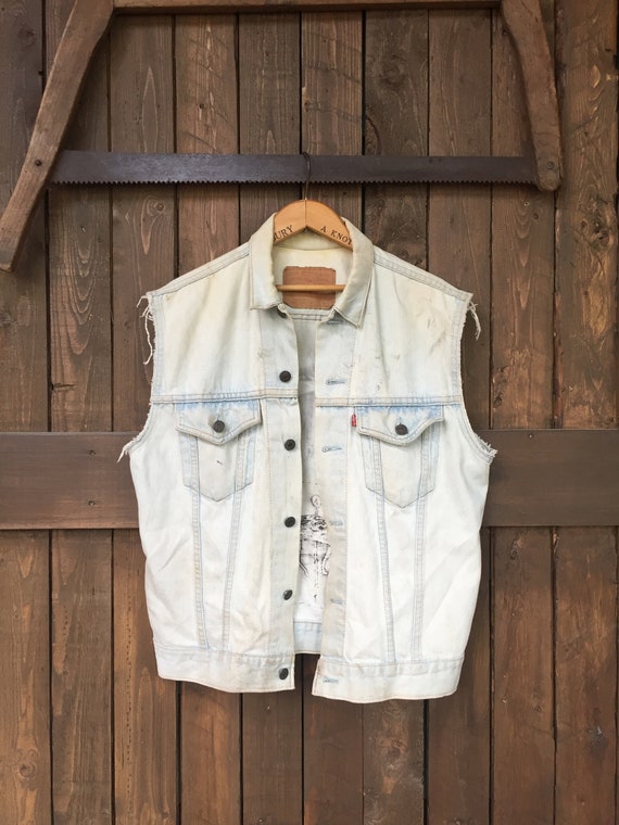 Distressed Levis Denim Vest || Altered Levis Jean