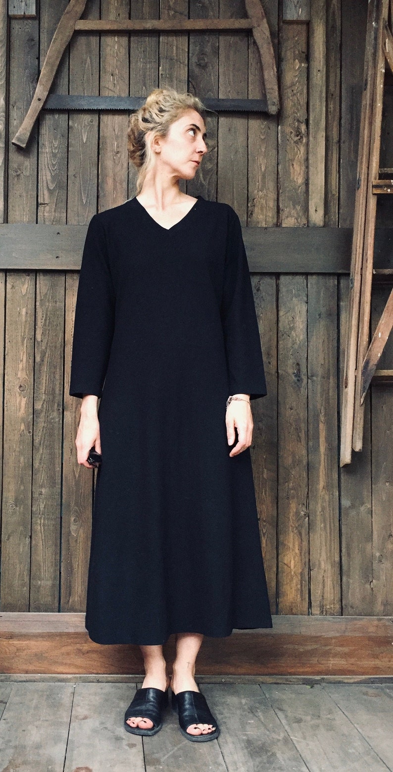 simple black midi dress