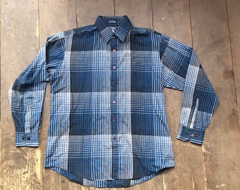 Vintage Blue Plaid Long Sleeve Shirt || Light Breezy Cotton-Poly Mix || Mens Large Casual Shirt