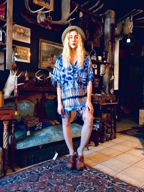 t shirt dress tied at bottom