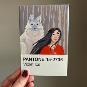 Carte postale Pantone 15-2706 Violet Ice, peinture à la gouache représentant la femme renarde
