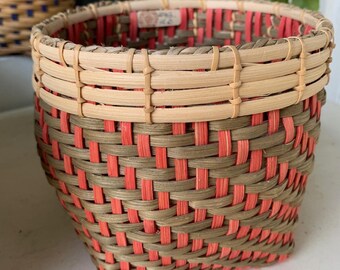 Hand Crafted Wicker Garden Pot Cover: Decorative Plant Pot