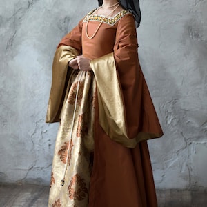 Queen Elizabeth I Renaissance Tudor Dress Medieval Faire Costume Gown Ball Corset Ren Fantasy