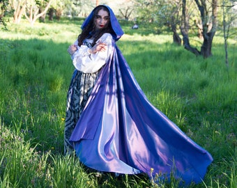 Elven cloak. Renaissance cloak made of taffeta. Fancy witch cloak. Long elf cape. Fairy costume adult