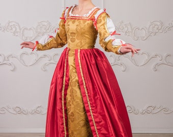 Renaissance dress red with gold. Late Medieval gown italian fashion. Renaissance gown gold color. Red robe renaissnace