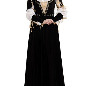 Borgia Renaissance gown Italian fashion. Medieval velvet dress. 15th-century women dress Lucrezia Borgia style ONLY TO ORDER image 2