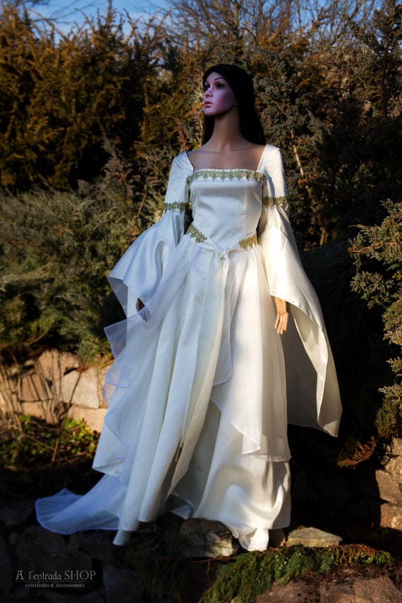 mist Guinness eeuw Elven jurk witte kleur. Elf trouwjurk. Middeleeuwse kleding - Etsy België
