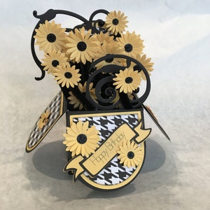 3D pop up card  - Daisies