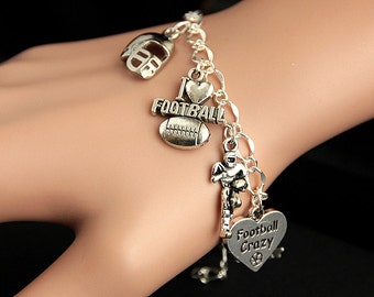 Bracciale da calcio. Bracciale con ciondolo da calcio. Bracciale sportivo per amanti del calcio. Bracciale in argento. Gioielli sportivi. Gioielli fatti a mano.