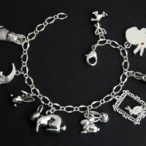 Rabbit Bracelet.  Bunny Rabbit Charm Bracelet. Bunny Bracelet. Hare Bracelet. Animal Jewelry. Silver Bracelet. Handmade Jewelry.