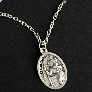Saint Christopher Necklace. Christian Necklace. St Christopher Medal Necklace. Patron Saint Necklace. Catholic Jewelry. Religious Necklace.