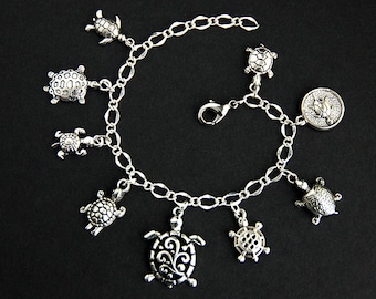 Turtle Bracelet.  Sea Turtle Charm Bracelet. Tortoise Bracelet. Turtle Jewelry. Silver Bracelet. Handmade Jewelry.