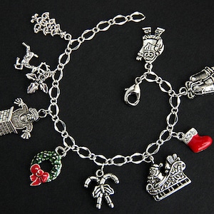 Holiday Bracelet. Christmas Charm Bracelet. Christmas Bracelet. Silver Bracelet. Holiday Jewelry. Xmas Jewelry. Handmade Jewelry.