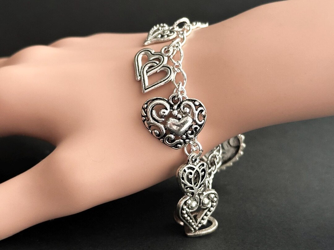 FLORENCE HEARTS HEART BRACELET