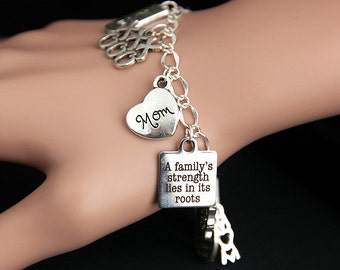 Mother Bracelet.  Family Love Charm Bracelet. Mom Bracelet. Silver Bracelet. Family Jewelry. Mother Gift Jewelry. Handmade Jewelry.