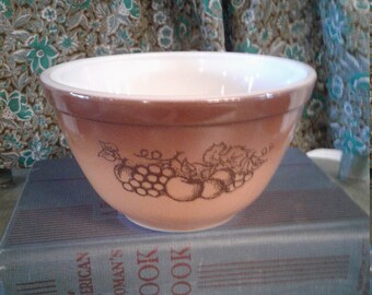 Vintage Pyrex Bowl/ Vintage "Old Orchard Pattern" Pyrex Bowl/Retro Brown Pyrex Bowl