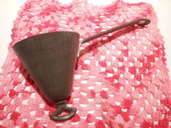 cone shaped ice cream scoop