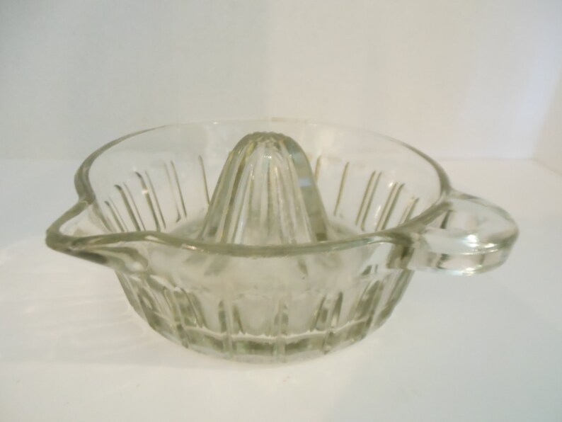Large Vintage Glass Juicer/reamer 1950s Etsy