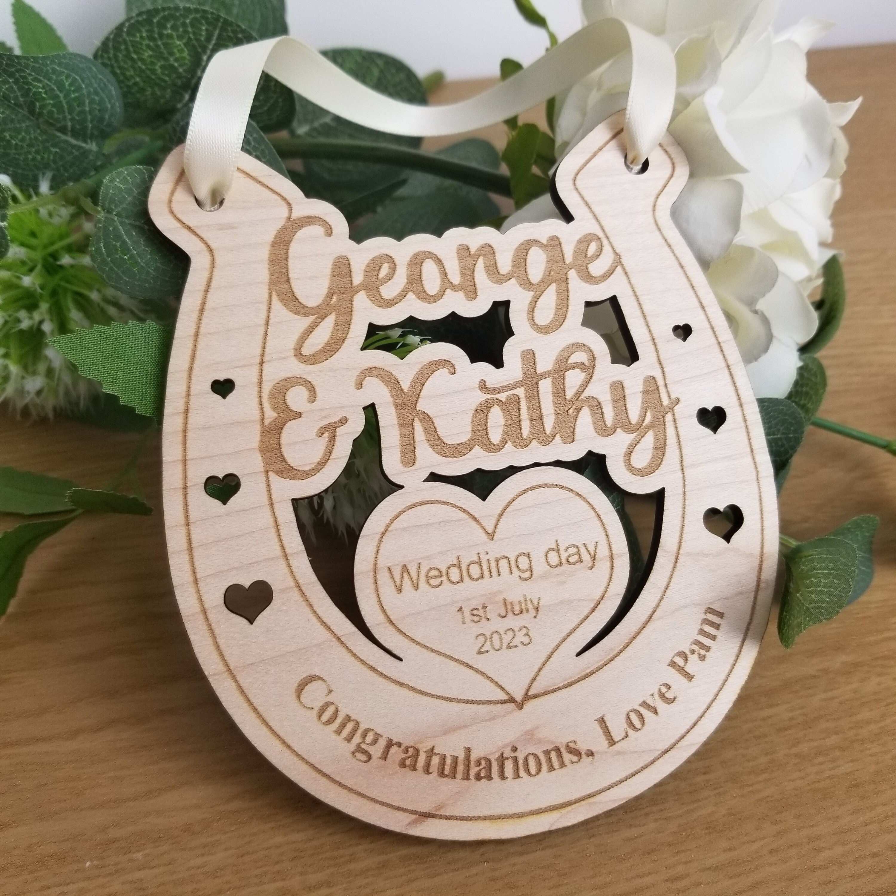 Personalised Wooden Horseshoe with any Names, Lucky Charm Traditional Wedding Gift for Bride and Groom, add any Text, Something Blue Idea