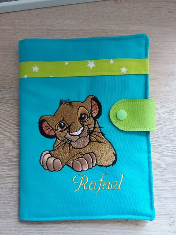Protege Carnet De Sante Personnalise Brode Lion Protege Etsy Protege Carnet De Sante Personnalise Brode Lion Protege Etsy