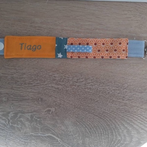Personalized first name pacifier attachment, baby pacifier holder, fabric pacifier attachment, lollipop attachment, embroidered birth gift