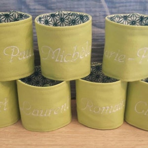 portatovagliolo personalizzato con nome foderato con bottone a pressione in pile, segnaposto, idea regalo fatta a mano, creazione ricamo,