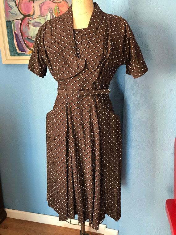 Vintage 1950s brown flocked floral pattern dress w