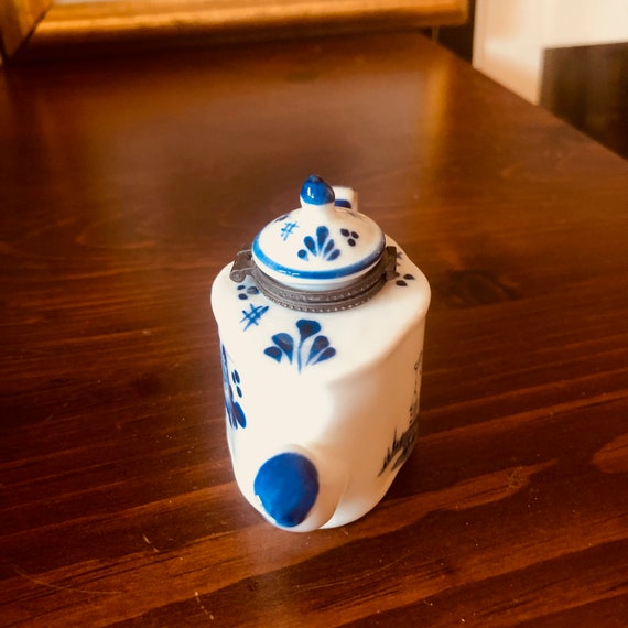 Vintage Delft Style Teapot Trinket Box - image 2