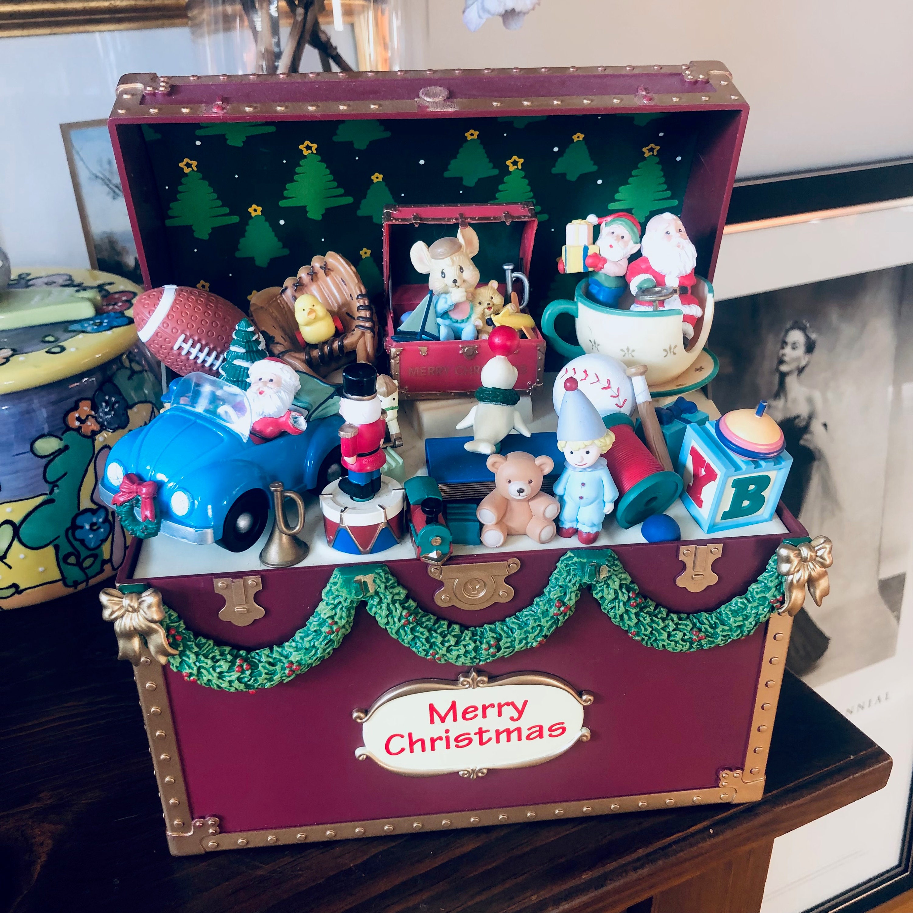 1997 Westmar Christmas Treasure Wind up Toy Box - Etsy