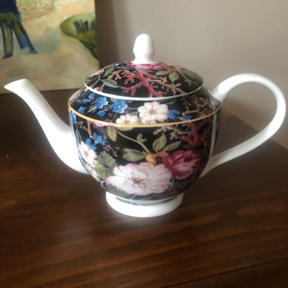 maxwell & williams bone china