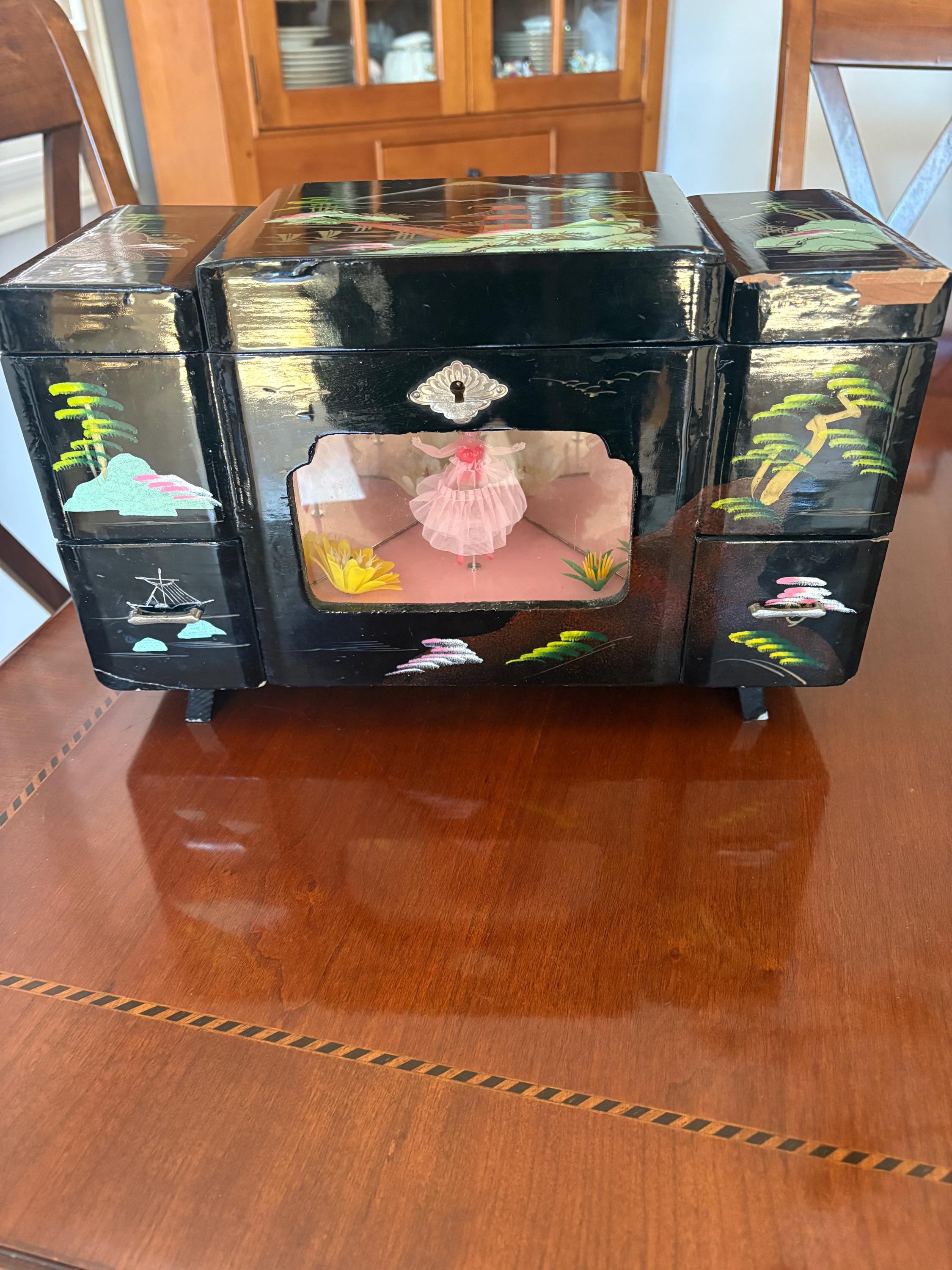 Toyo Music Box - Etsy