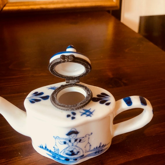 Vintage Delft Style Teapot Trinket Box - image 3