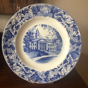 Vintage Wedgwood University Hall Acadian University Plate