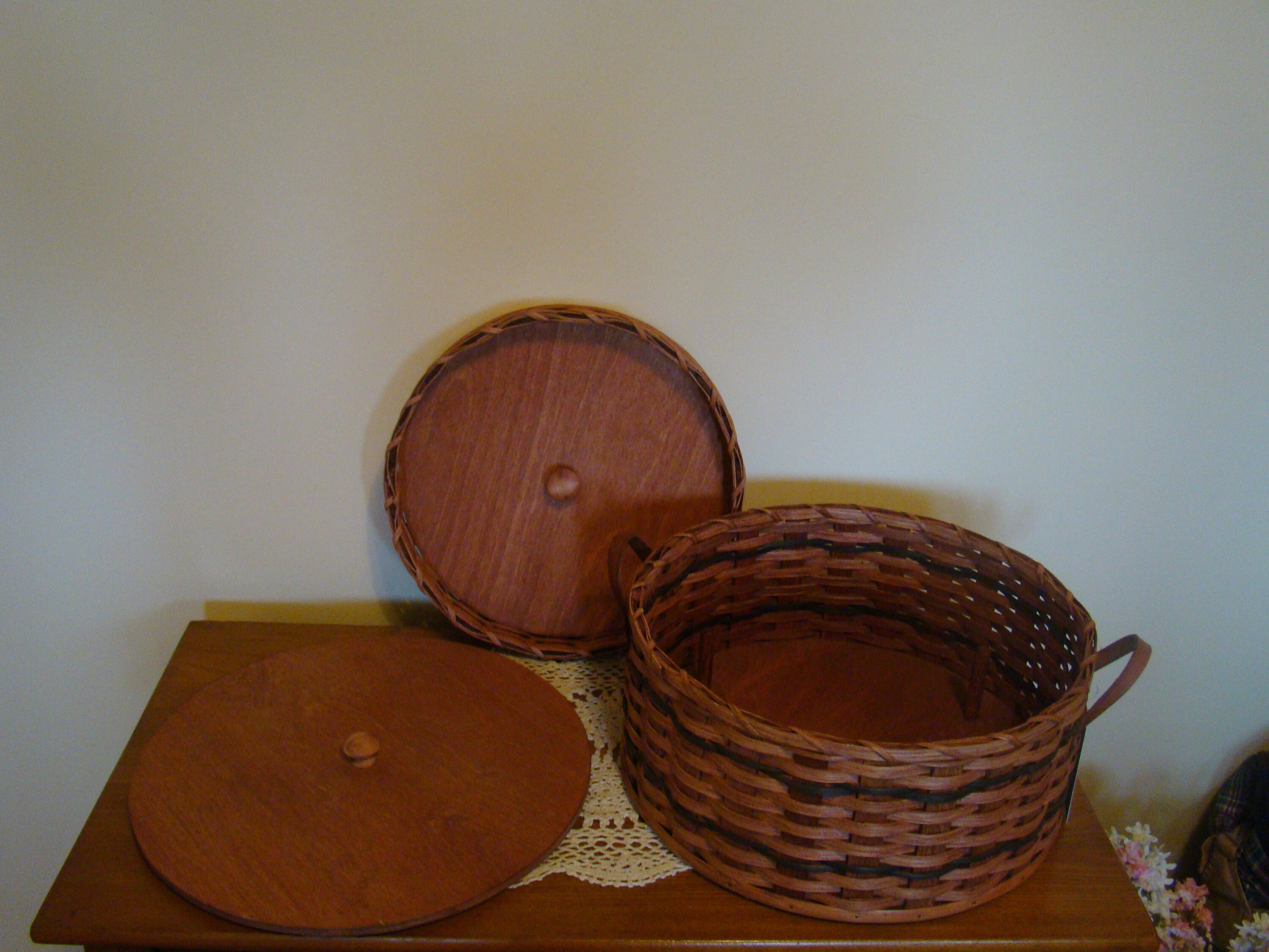 Made in Michigan Amish Made Round Sewing Basket Etsy