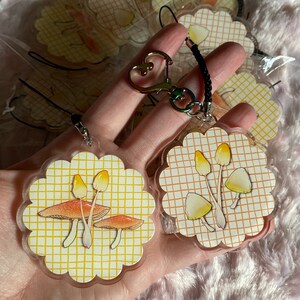 Cute Cottagecore Mushroom Keychain!