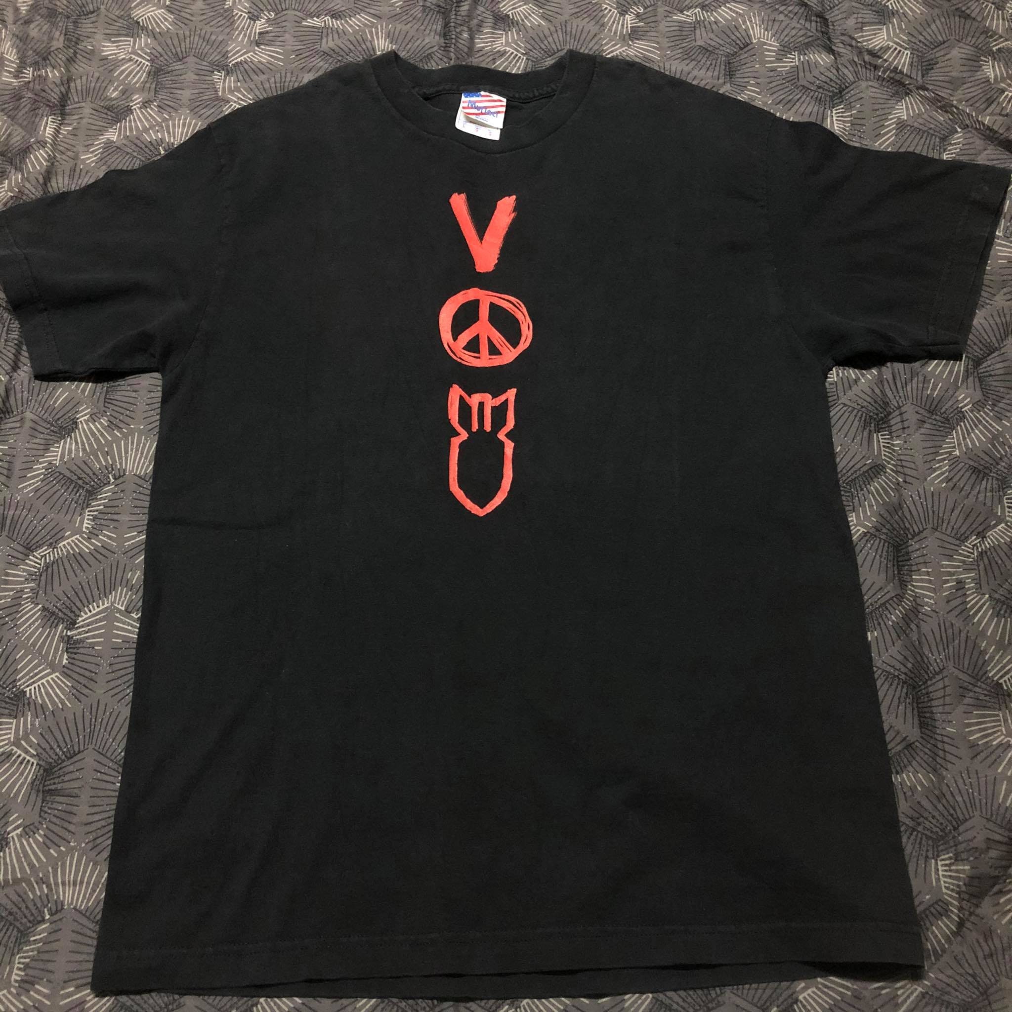 u2 vertigo tour t shirt