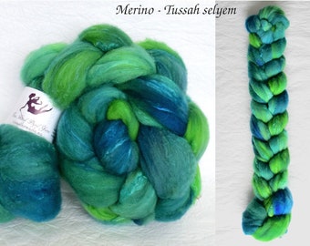 GREEN GEMS - hand dyed spinning fibre, merino tussah silk, for hand spinning or felting, spinning fiber, 23mic