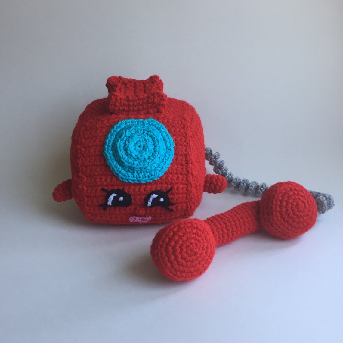 Shopkins Chatter Shopkins Crochet Pattern, Telephone Rotary Phone Red