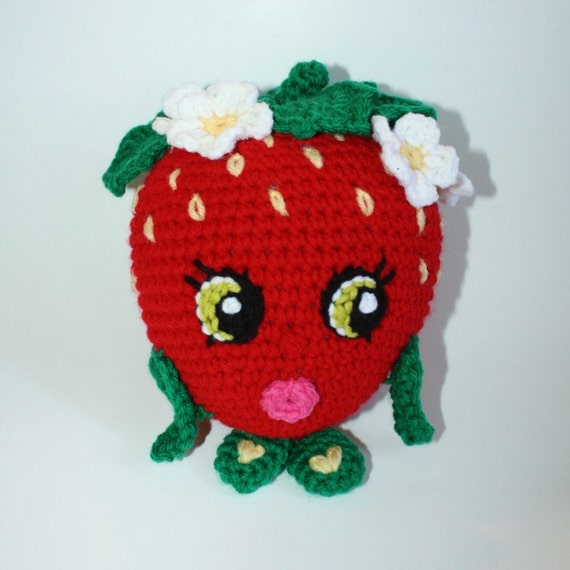 Shopkins Crochet Pattern Strawberry Kiss crochet
